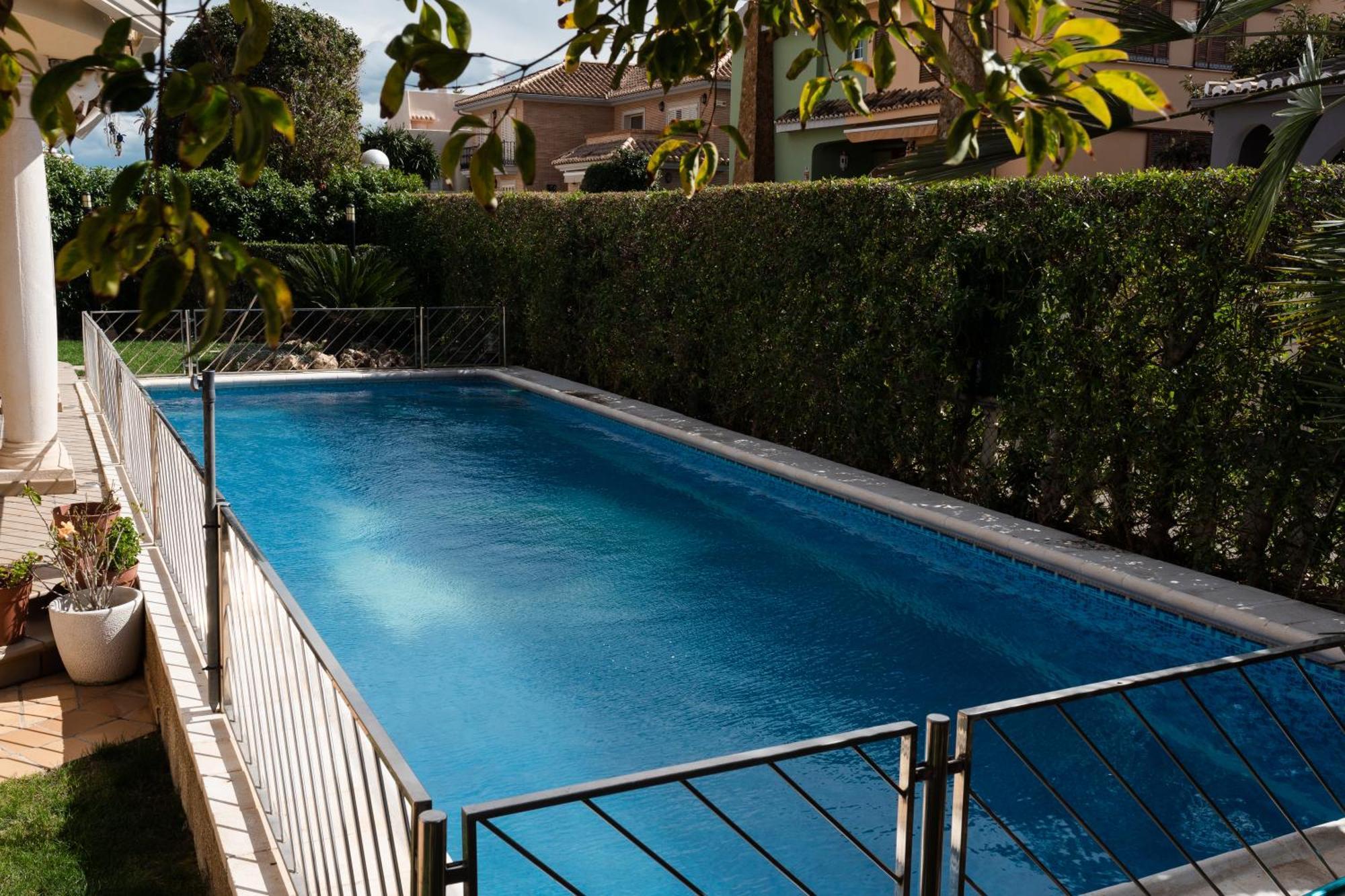 Experience Valencia Luxury Chalet Puig Val Con Piscina Exterior photo